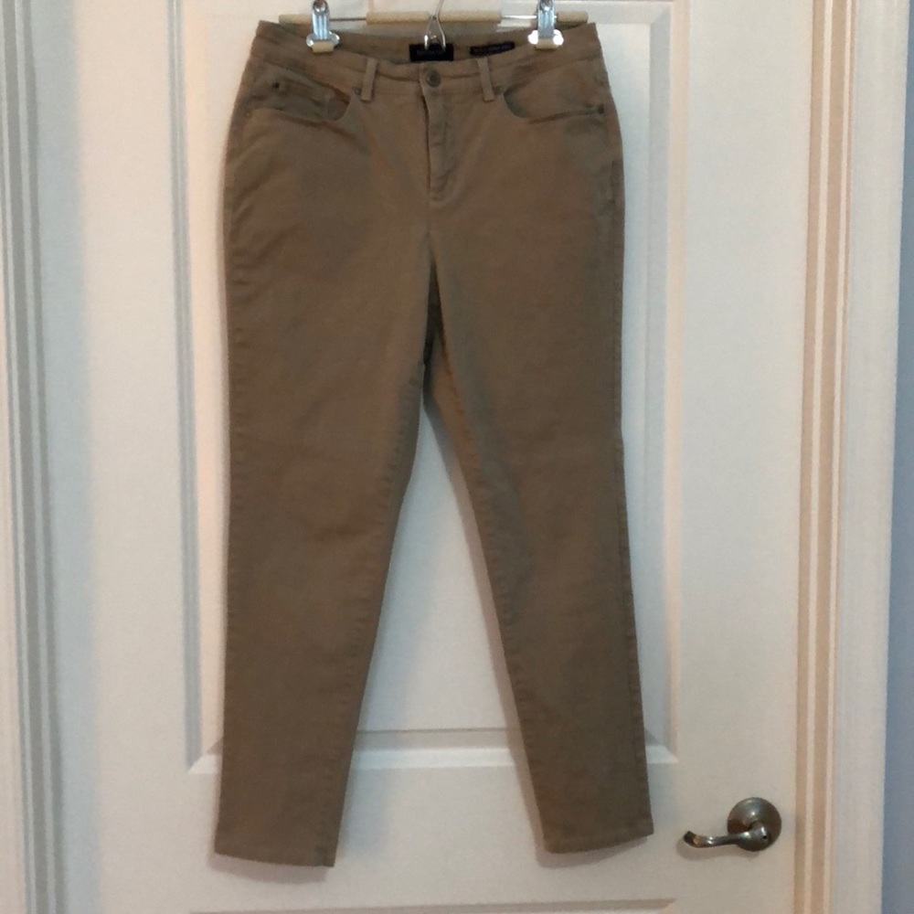 Charter Club Bristol Skinny Ankle jeans. Excellent condition.